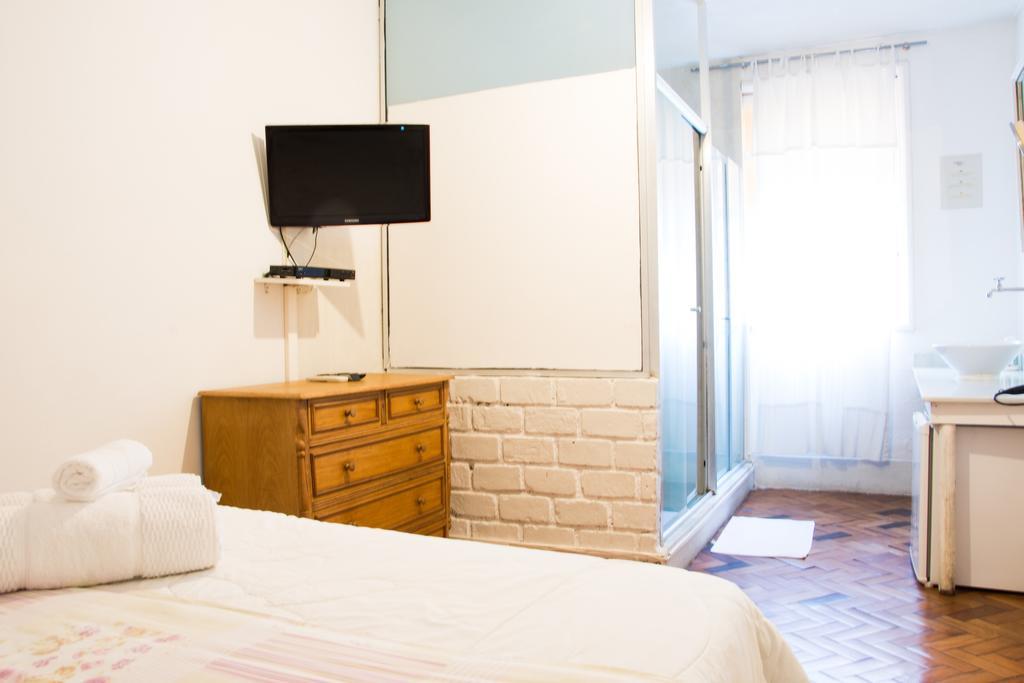 Hostal Leblon Spot Design *